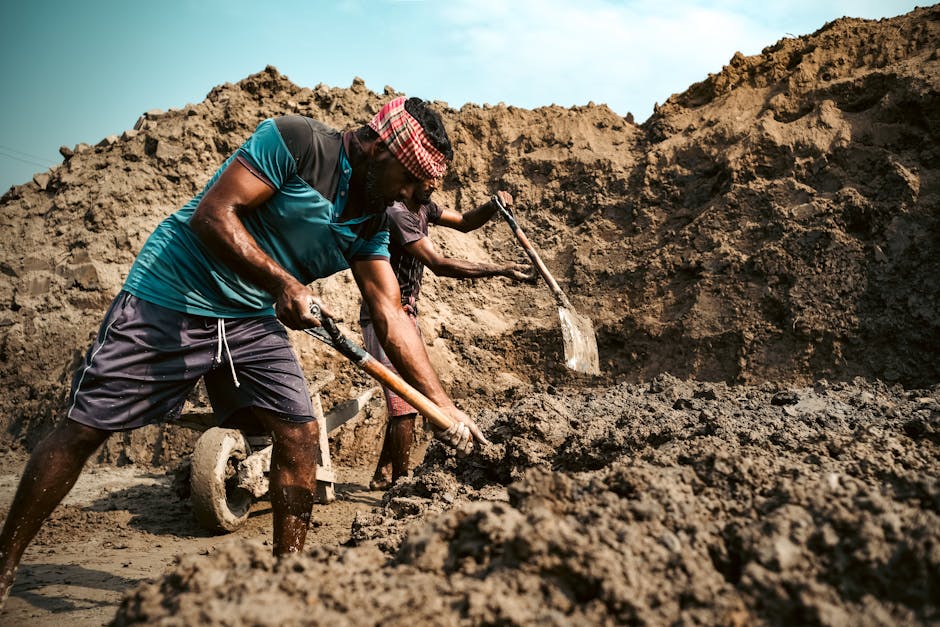 Travaux de dirt ground construction