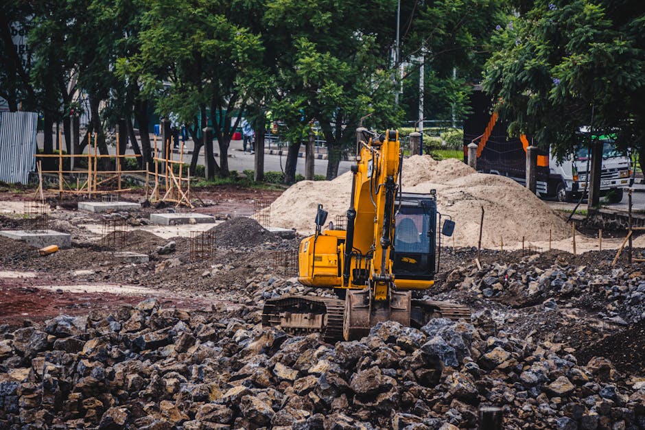 Travaux de soil filling excavator
