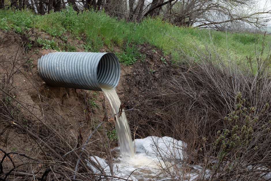 Travaux de sewage pipe trench