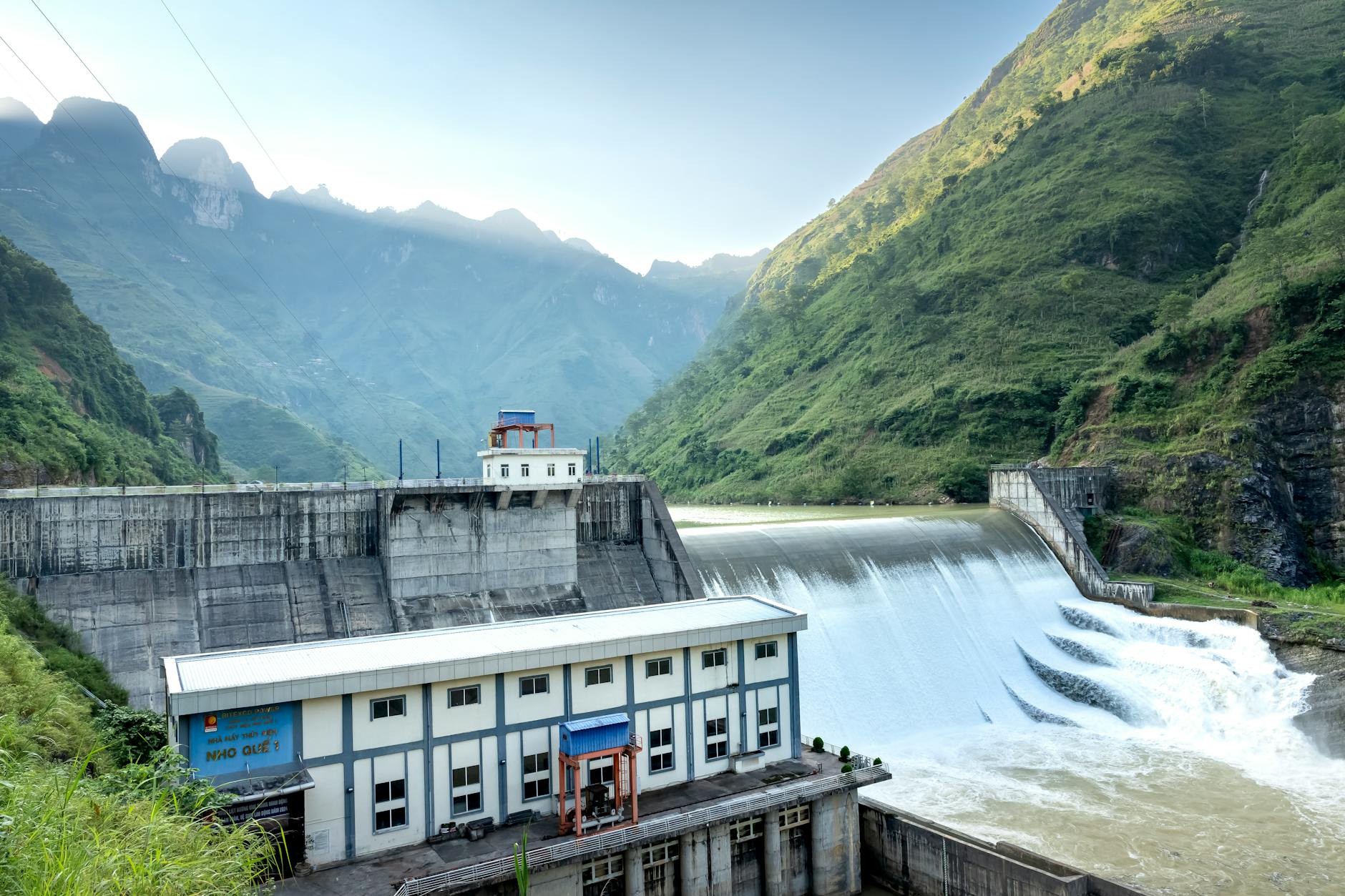 Qu'est-ce que micro-station : Tout ce qu'il faut savoir