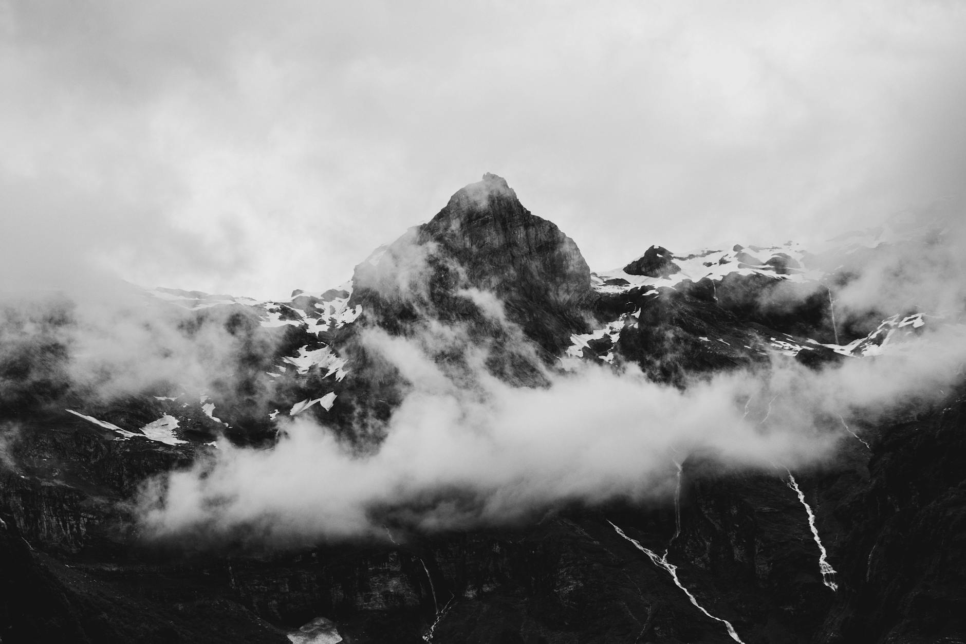 Raccordement tout-à-l'égout : Tarifs détaillés et pièges à éviter